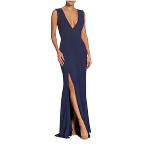Dress the Population Sandra Plunging Gown Navy size large